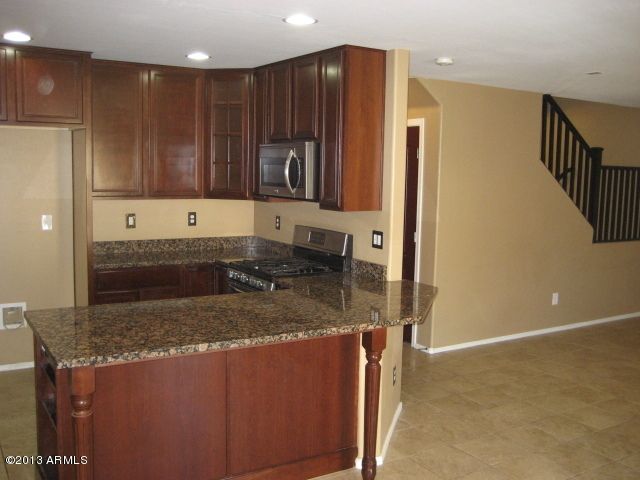 2330 E La Salle St, Phoenix, AZ 85040
