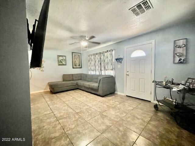 2330 E Pueblo Ave, Phoenix, AZ 85040