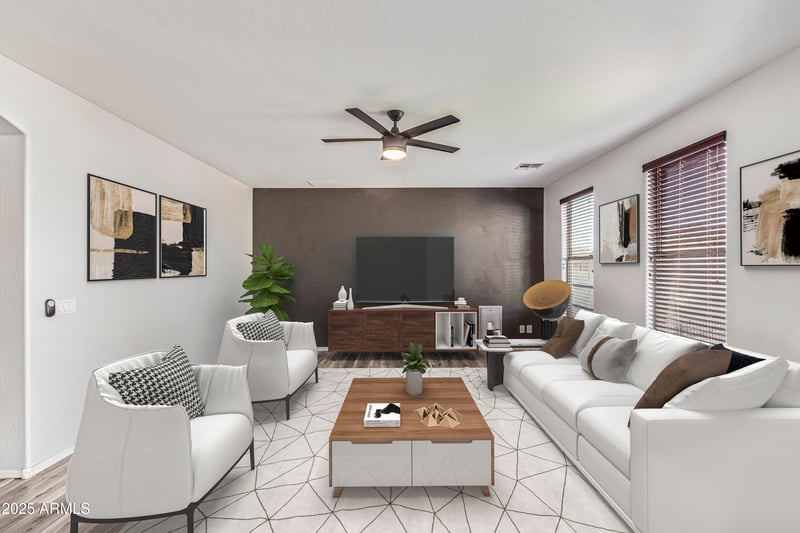 2330 Renegade Trl, San Tan Valley, AZ 85143