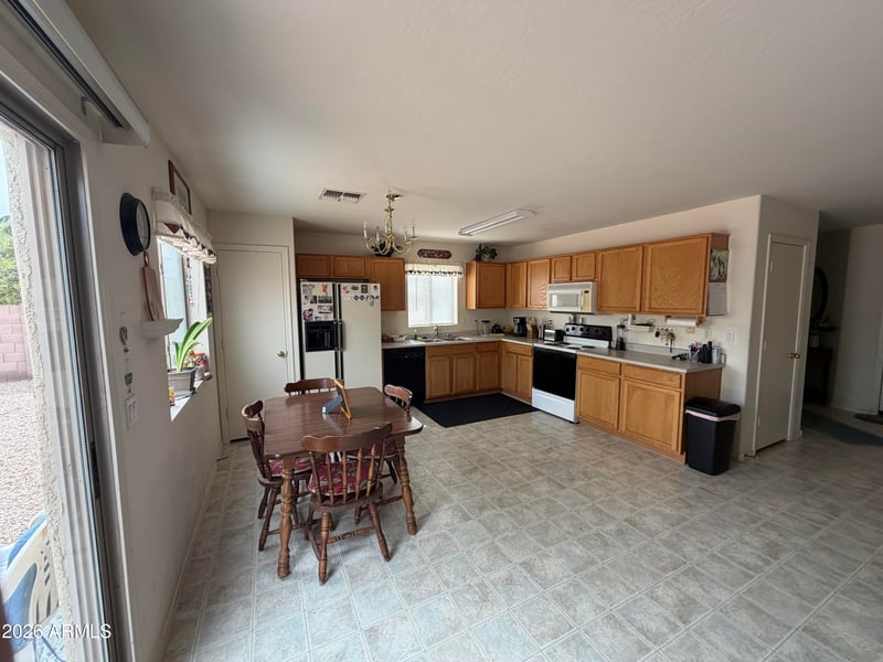 2330 Hayden Peak Dr, San Tan Valley, AZ 85144