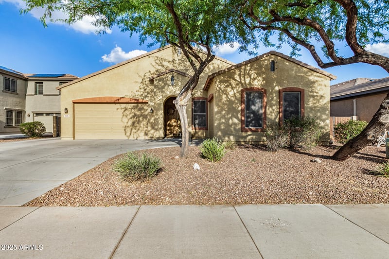 23307 119th Dr, Sun City, AZ 85373