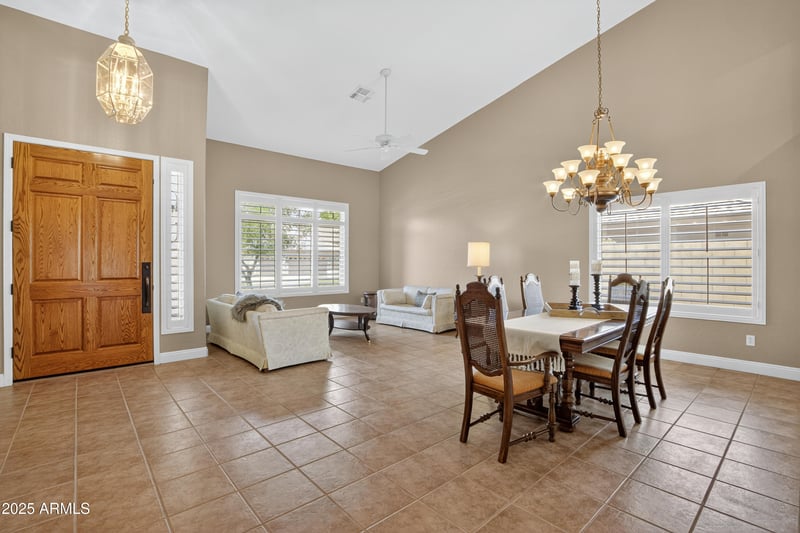 23307 71st Dr, Glendale, AZ 85310