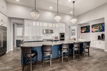 23307 97th Dr, Peoria, AZ 85383