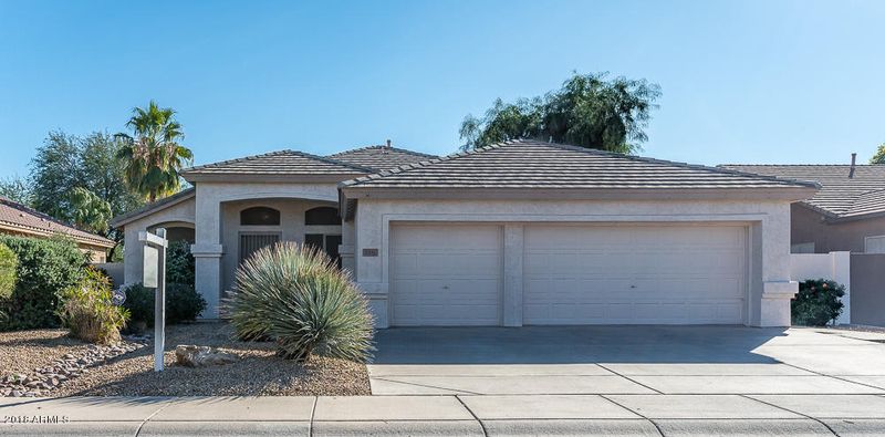2331 E Indian Wells Dr, Chandler, AZ 85249