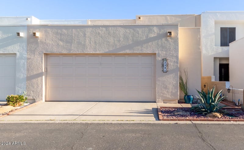 2331 Evans Dr, Phoenix, AZ 85022