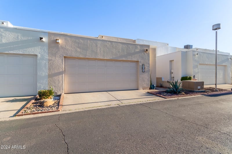 2331 Evans Dr, Phoenix, AZ 85022