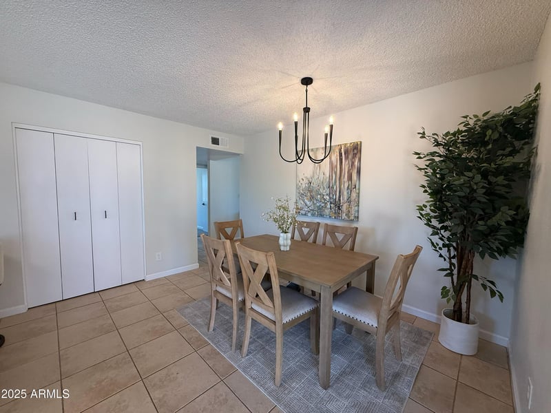 2331 Via Rialto Cir, Mesa, AZ 85202