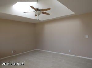 2331 W Diana Ave, Phoenix, AZ 85021