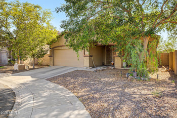 23314 Honcho Ct, Sun City, AZ 85373