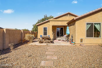 23314 Honcho Ct, Sun City, AZ 85373
