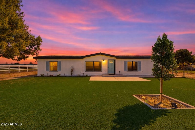23317 S 180th St #-, Gilbert, AZ 85298