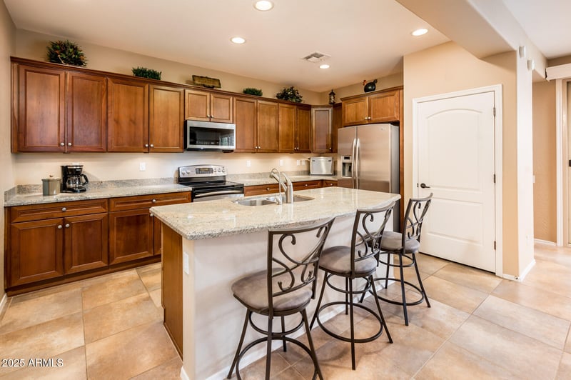 23318 Las Positas Ct, Sun City West, AZ 85375