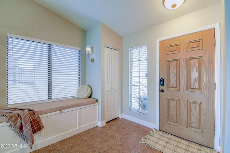 2332 Stottler Dr, Gilbert, AZ 85296