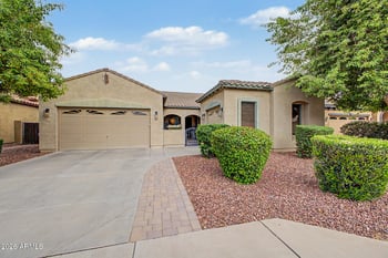 23325 119th Dr, Sun City, AZ 85373