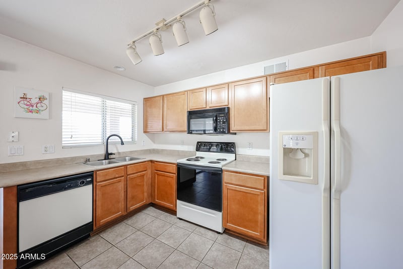 23327 Twilight Trl, Buckeye, AZ 85326