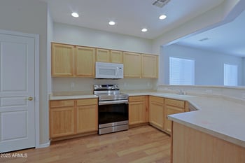 2333 Alta Vista Rd, Phoenix, AZ 85041