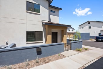 2333 E Mcarthur Dr, Tempe, AZ 85288