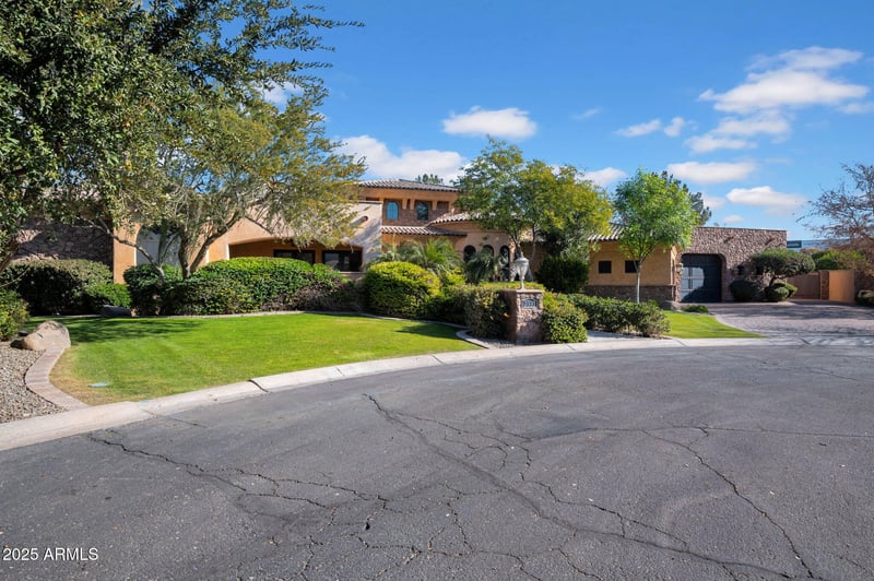 2333 Eileen Pl, Chandler, AZ 85286