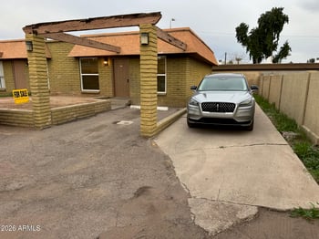 2333 Glenrosa Ave #114, Phoenix, AZ 85015