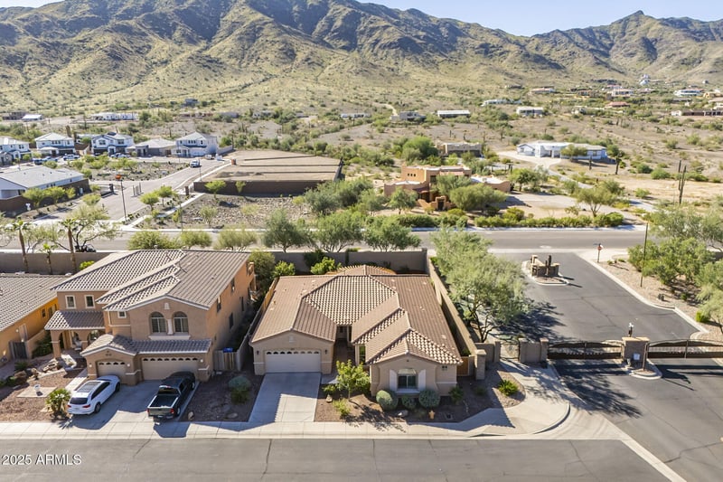 2333 Mineral Rd, Phoenix, AZ 85041