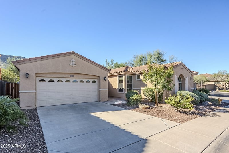 2333 Mineral Rd, Phoenix, AZ 85041