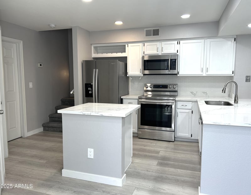 2333 Southern Ave #2040, Tempe, AZ 85282