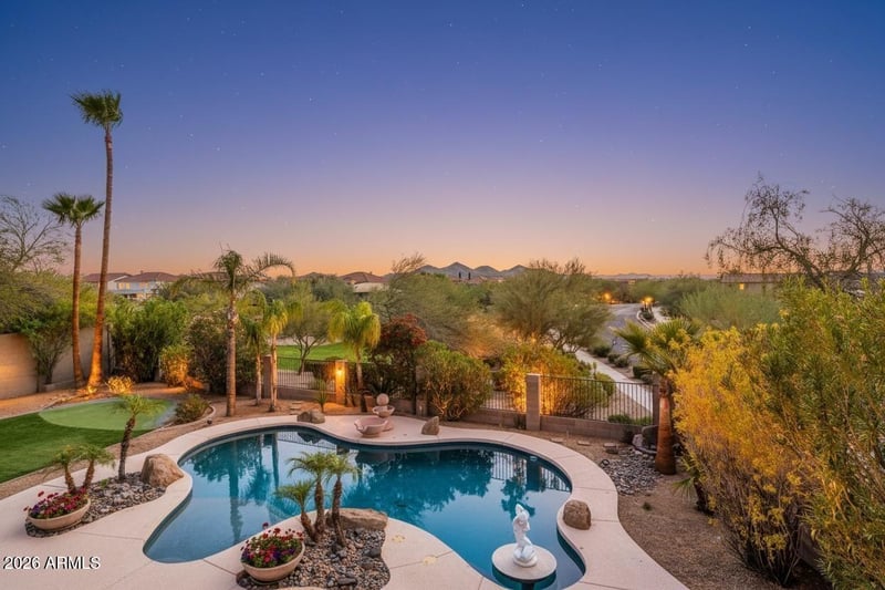 2333 W Zenith Ln, Phoenix, AZ 85085