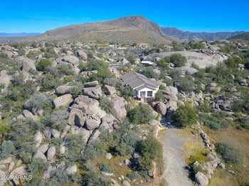 23333 Mountainaire Dr, Yarnell, AZ 85362