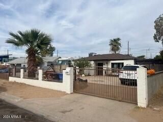 2334 W Orange Dr, Phoenix, AZ 85015