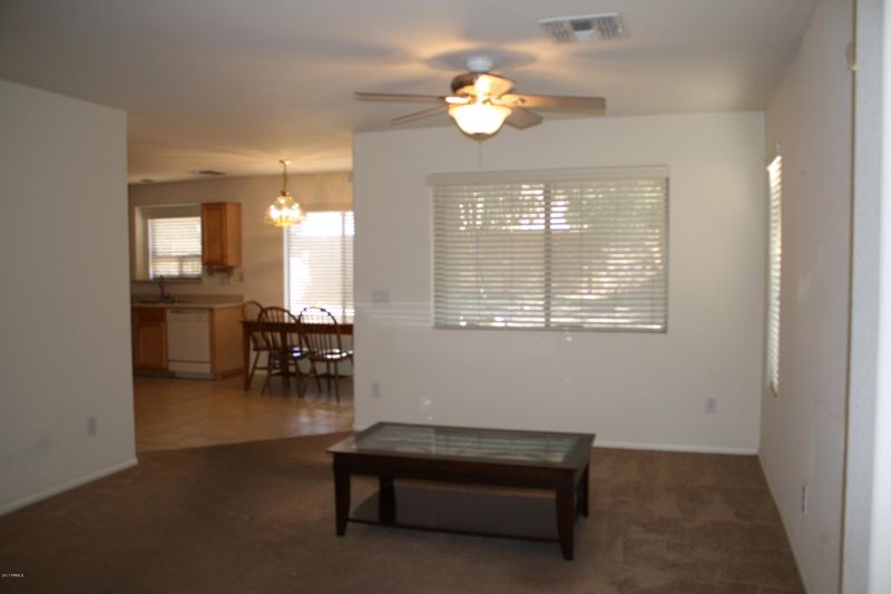 2334 W Running Deer Trl, Phoenix, AZ 85085