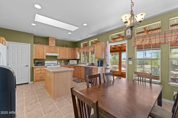 23345 Los Huesos Way, Congress, AZ 85332