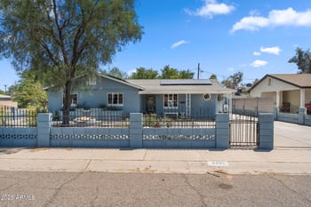 2335 Campus Dr, Phoenix, AZ 85015