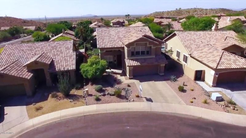 2335 E Hiddenview Dr, Phoenix, AZ 85048