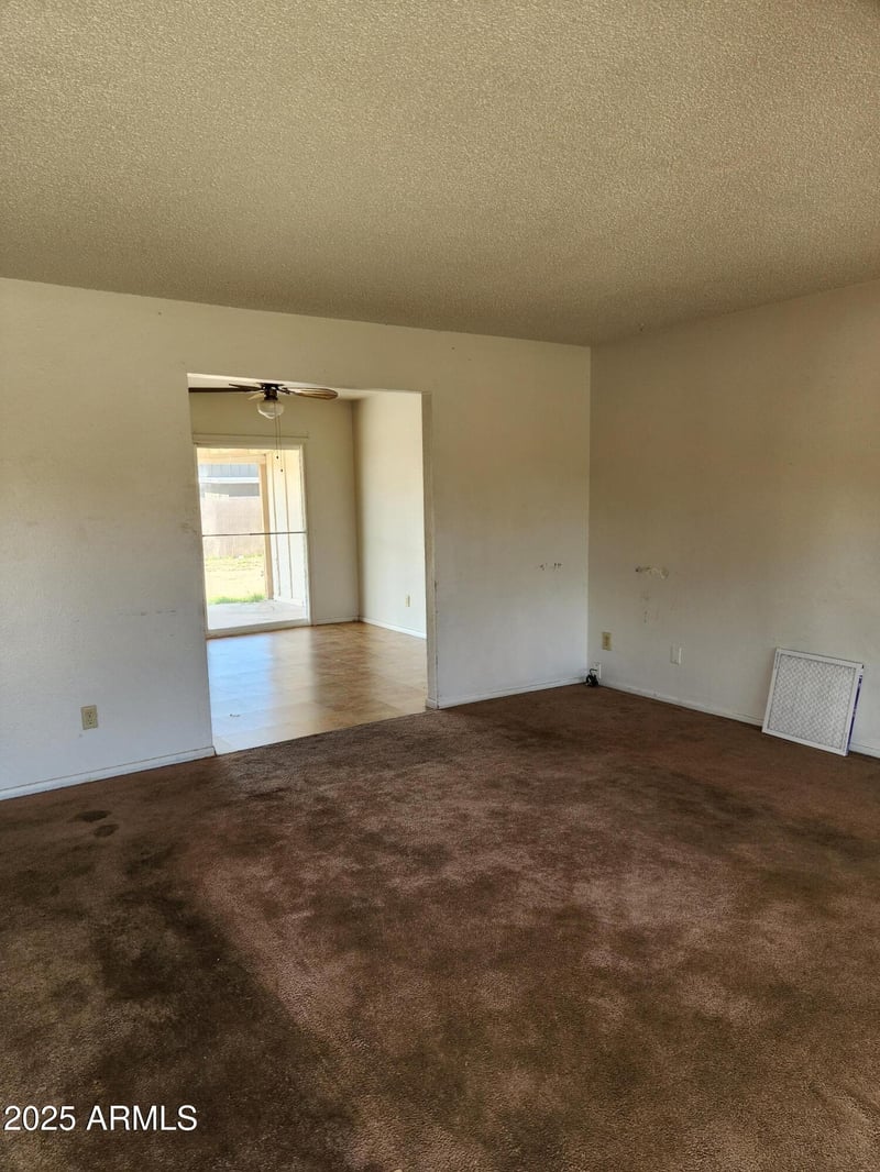 2335 Poinsettia Dr, Phoenix, AZ 85029