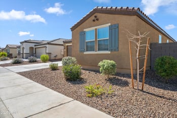 2335 Sunland Ave, Phoenix, AZ 85041