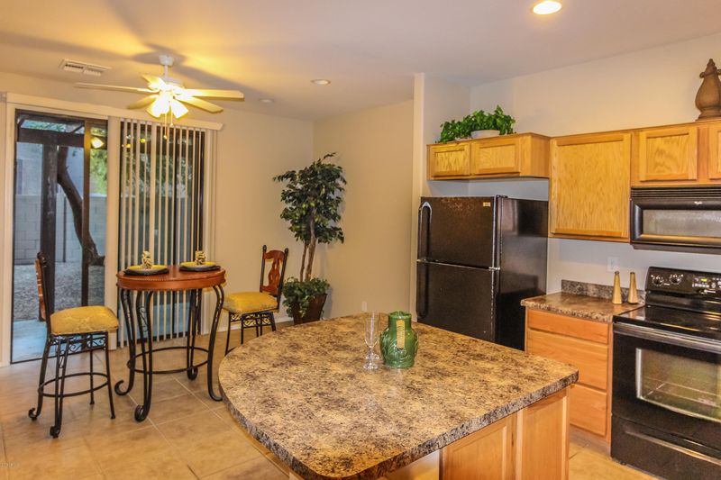 2335 W Jake Haven, Phoenix, AZ 85085