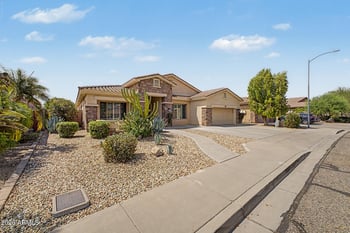 2335 W Maya Way, Phoenix, AZ 85085