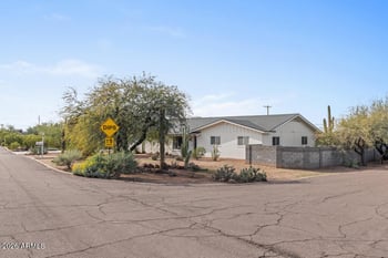 2336 57th Pl, Scottsdale, AZ 85257