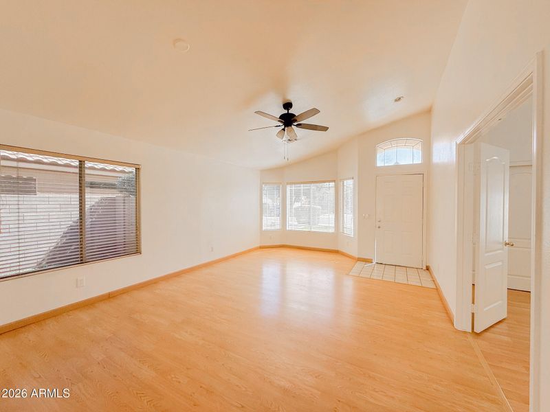 2336 E Manor Dr, Gilbert, AZ 85296