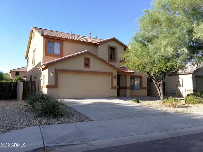 2336 W Roy Rogers Rd, Phoenix, AZ 85085