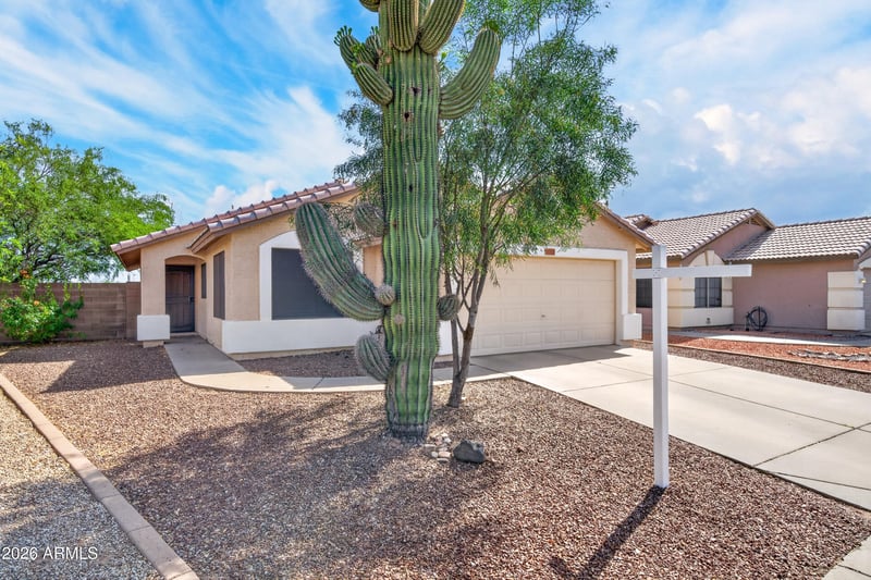 2337 39th Ave, Apache Junction, AZ 85119