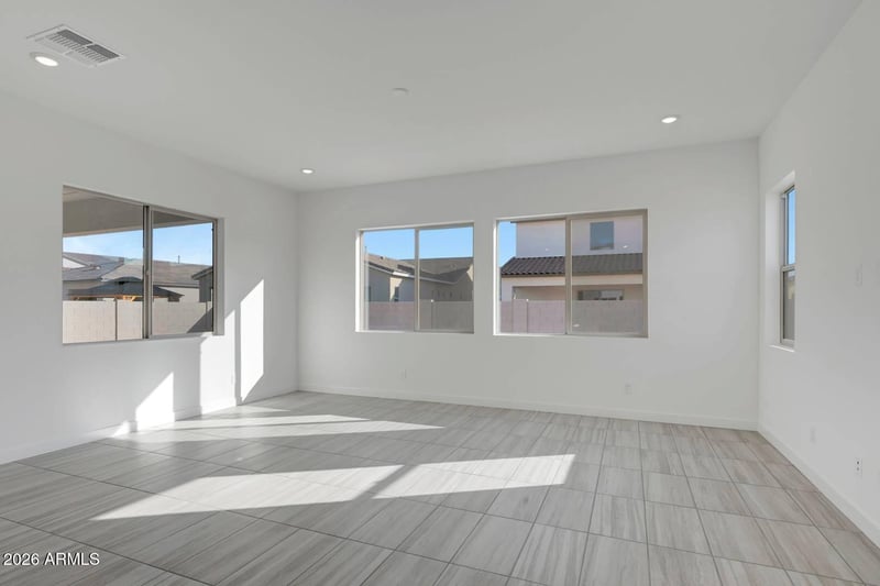 2337 E Leccino Dr, San Tan Valley, AZ 85140