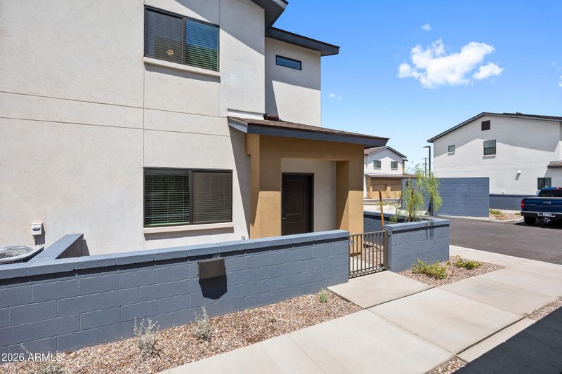 2337 E Mcarthur Dr, Tempe, AZ 85288