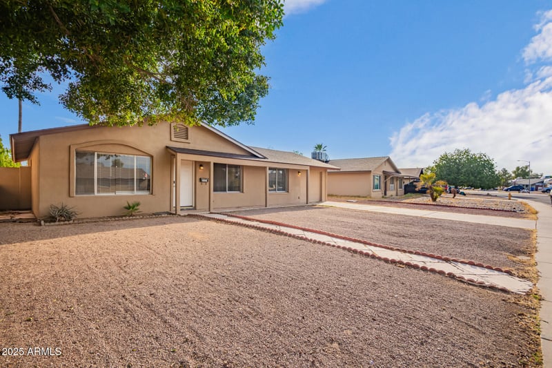 2337 Sunnyside Ave, Phoenix, AZ 85029
