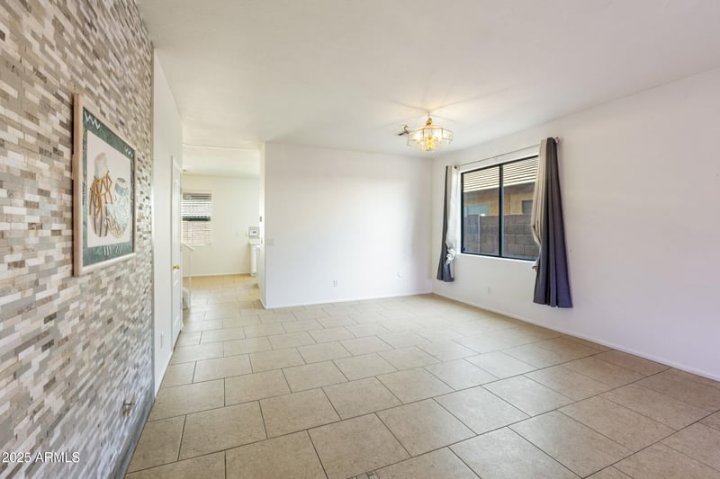 2338 112th Ln, Avondale, AZ 85392