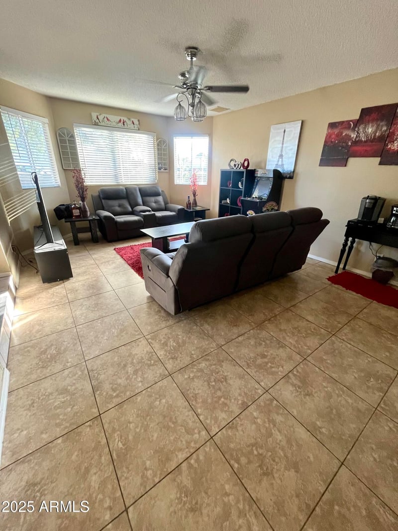 2338 Cholla St, Phoenix, AZ 85029