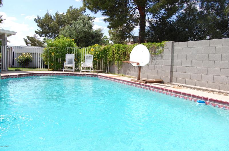 2338 E Kathleen Rd, Phoenix, AZ 85022
