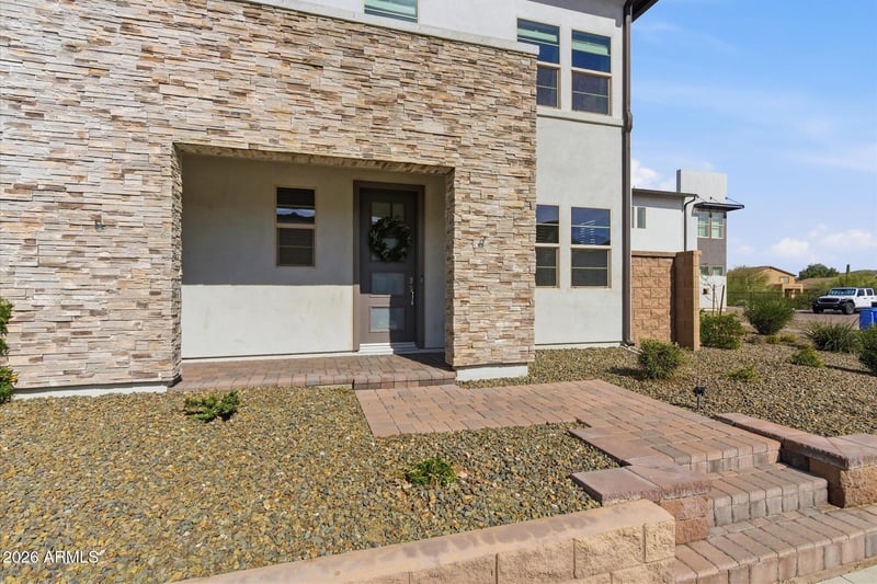 2338 Gloria Ln, Phoenix, AZ 85085