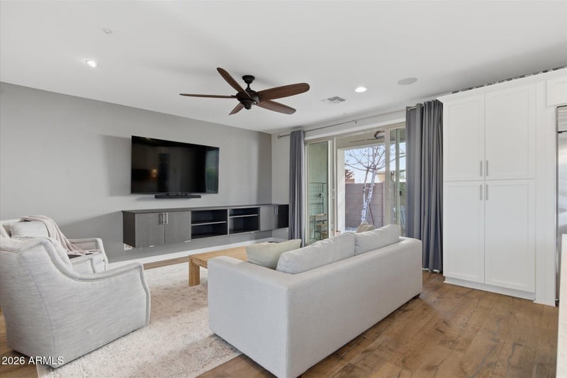 2338 Gloria Ln, Phoenix, AZ 85085