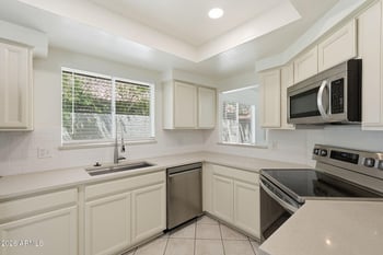 2338 W Orchid Ln, Chandler, AZ 85224